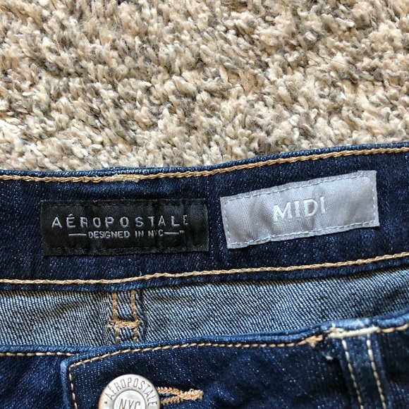 DISTRESSED JEAN SHORTS - Picture 3 of 4